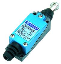 The ME-8112 is an ME-Series limit switch.The ME-8112 has a metal rolling plunger.